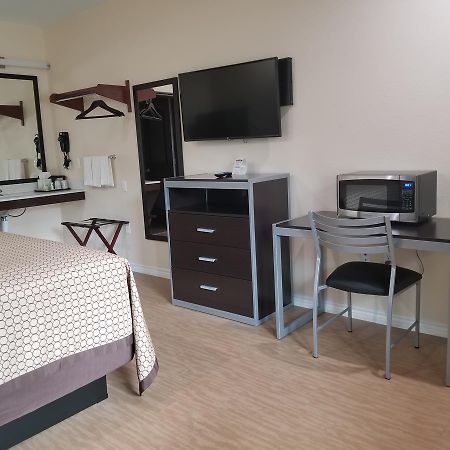Scottish Inns & Suites Bay City Exterior photo